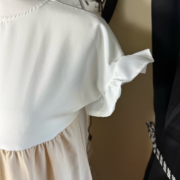 NWOT- Stylish Mini Dress in White, Cream, and Yellow XSmall/Small - Picture 4 of 11